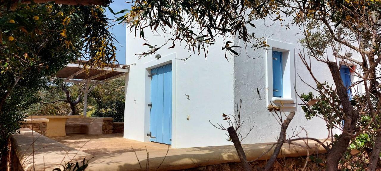 Simos Suites Elafonissos Exteriör bild